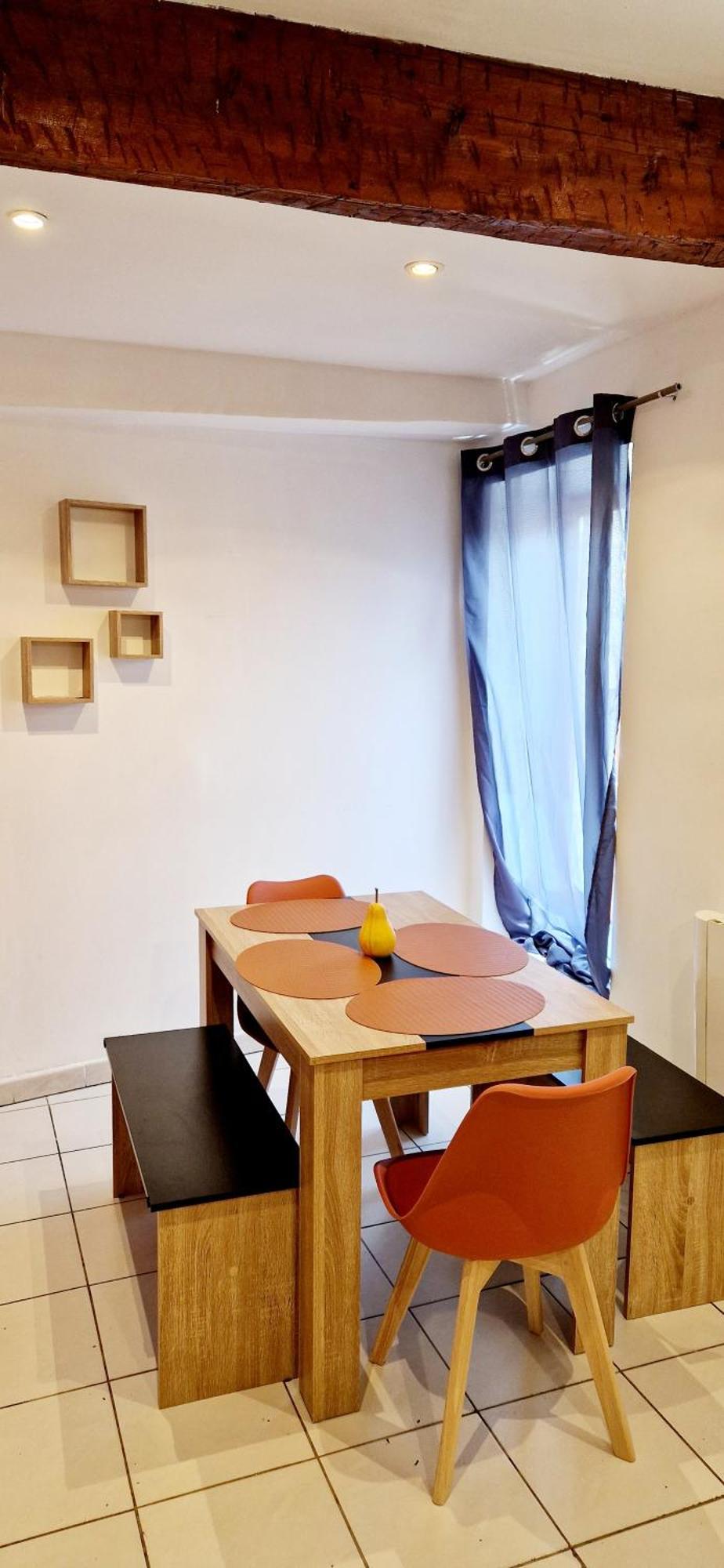 Plein Centre-ville Apartment *